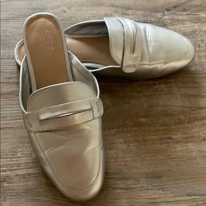 APT. 9 Silver Mules size 8.5